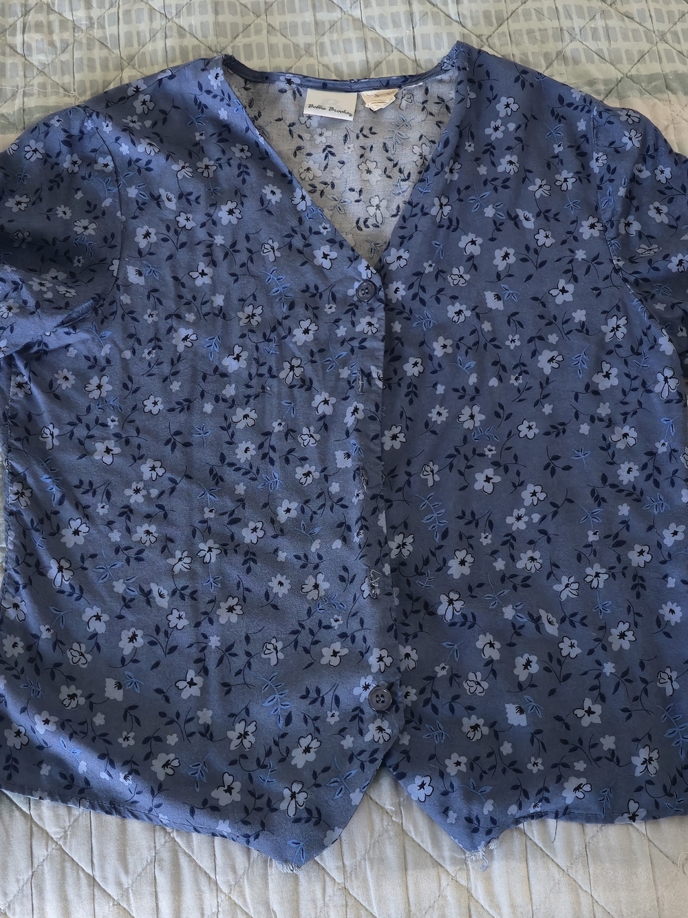Bobbie Brooks Blue Floral Button-Front Top